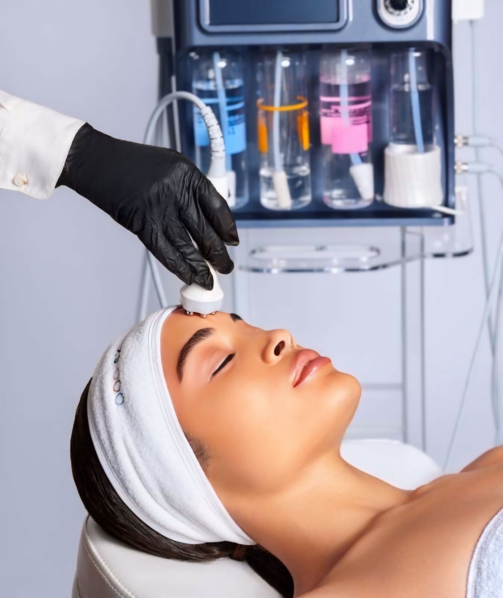 SKINWAVE treatment at Balanced Essence Medical Wellness